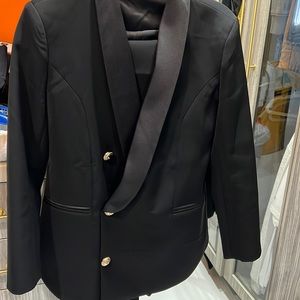 BELTED GOLD BUTTON BLAZER